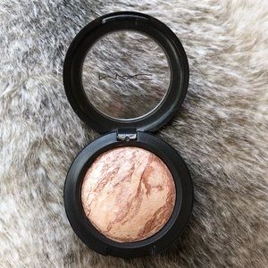 Ltd Edition. MAC Cosmetics Mineralize Eyeshadow.